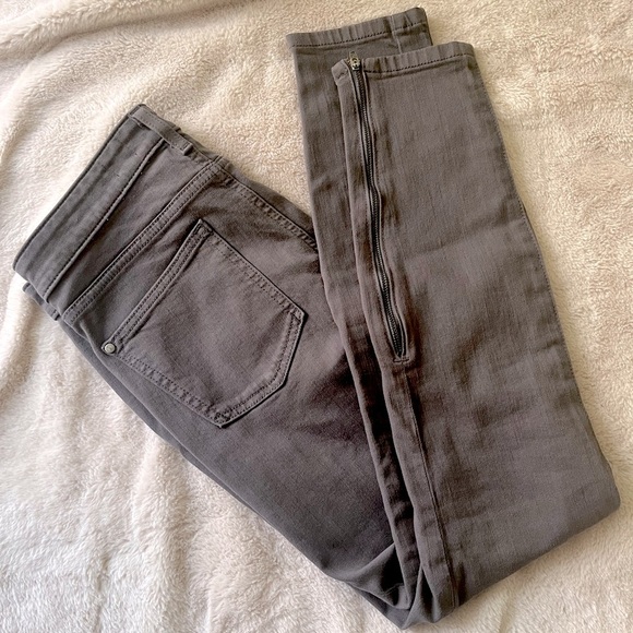 Anthropologie Pilcro Mid Rise Jeans Grey Moto Straight Leg Size 29 - Picture 5 of 10